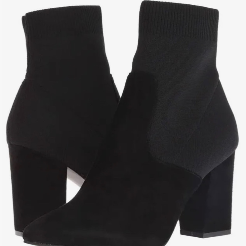 6.5 Steve Madden sock/stretch booties in Black